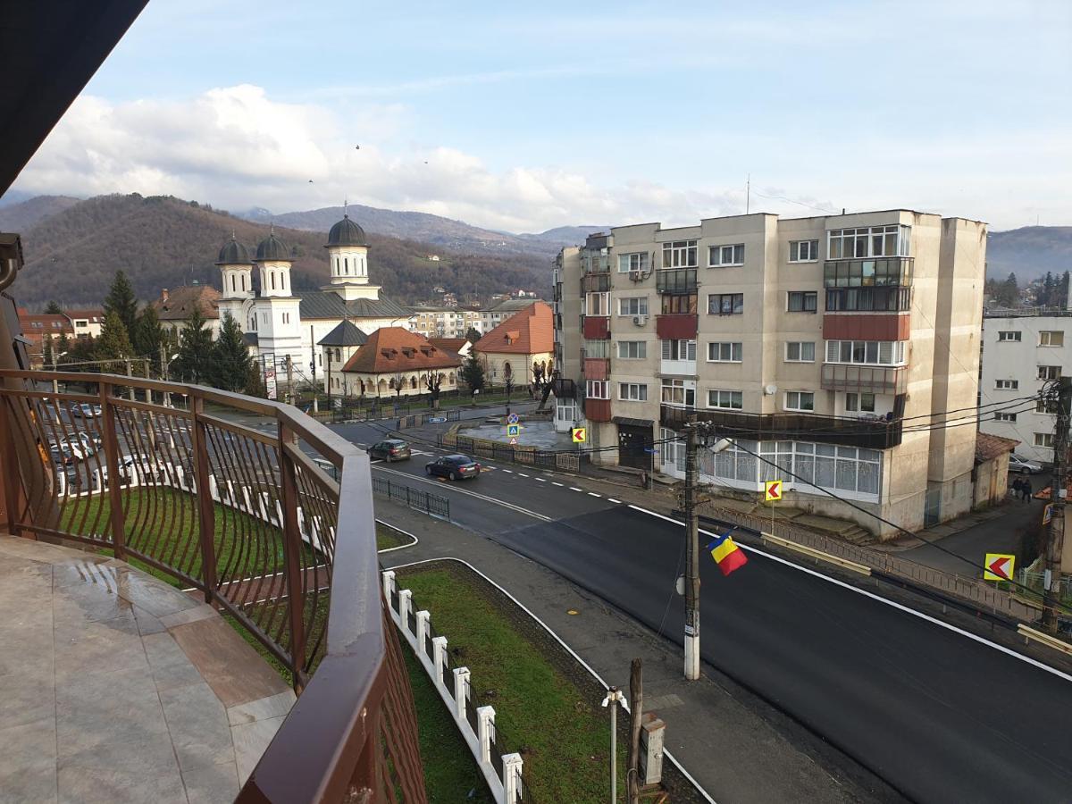 Pensiunea El Ryo Calimanesti Exterior foto